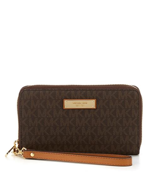 michael kors large jet set multifunction monogram leather phone wallet|Jet Set Travel Large Leather Continental Wallet .